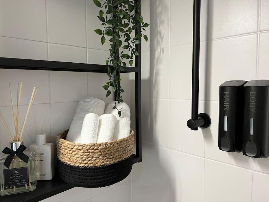 Traum Wohnung Mit Kingsize-Bett Graz Exteriör bild