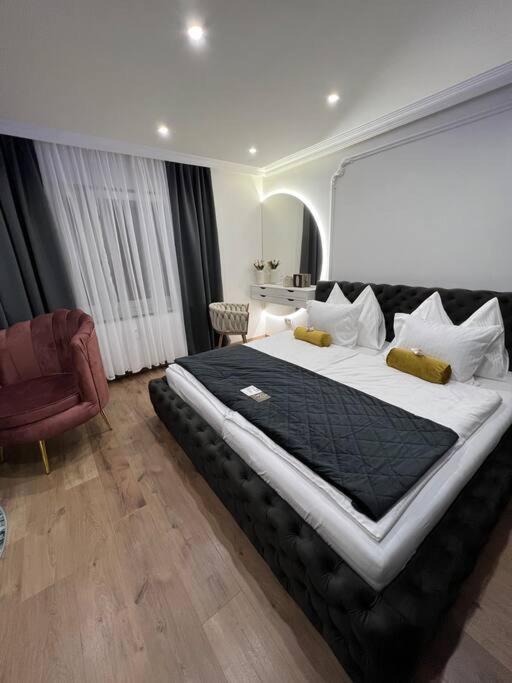 Traum Wohnung Mit Kingsize-Bett Graz Exteriör bild