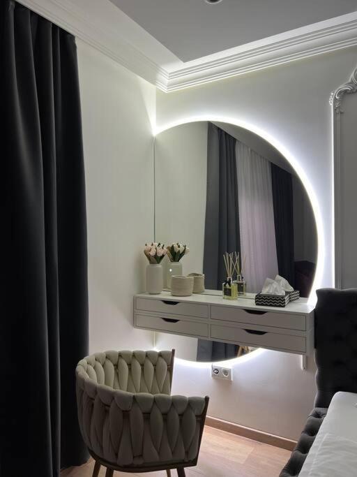 Traum Wohnung Mit Kingsize-Bett Graz Exteriör bild