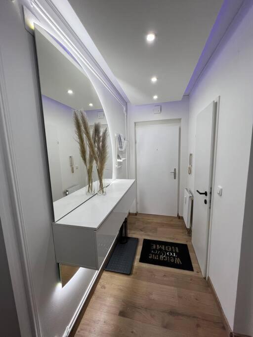 Traum Wohnung Mit Kingsize-Bett Graz Exteriör bild