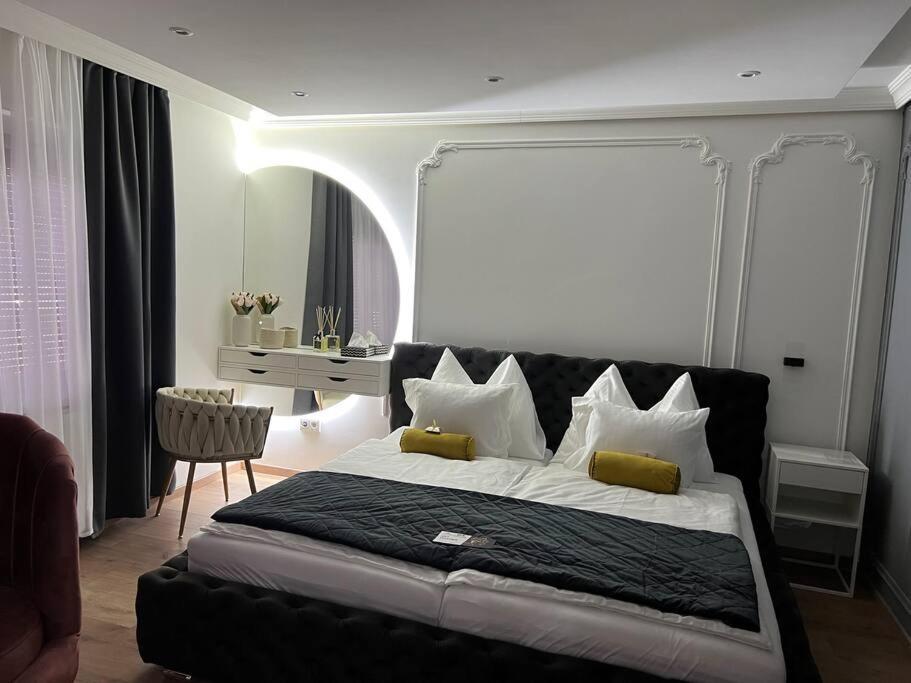 Traum Wohnung Mit Kingsize-Bett Graz Exteriör bild